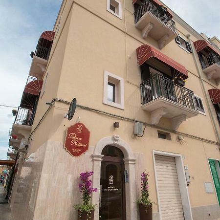 فيلا Palazzo Rattazzi مونوبولي المظهر الخارجي الصورة